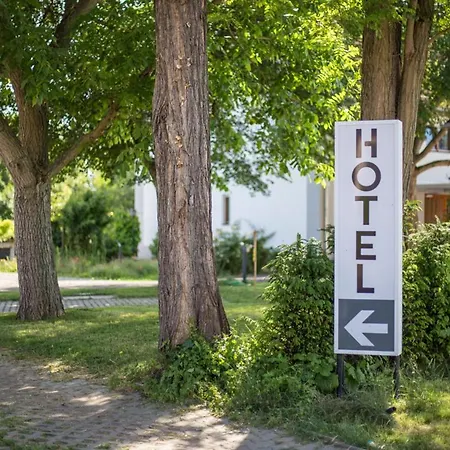 招待所 Am Ring 3*